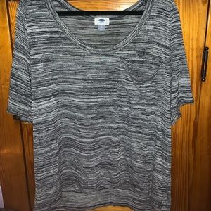 Old Navy T with pocket, size XL